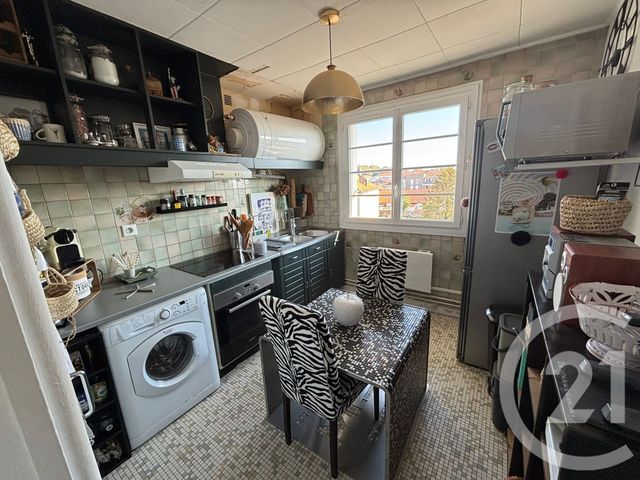 Appartement T3 à vendre - 3 pièces - 50.0 m2 - ST VINCENT DE TYROSSE - 40 - AQUITAINE - Century 21 Berritzea