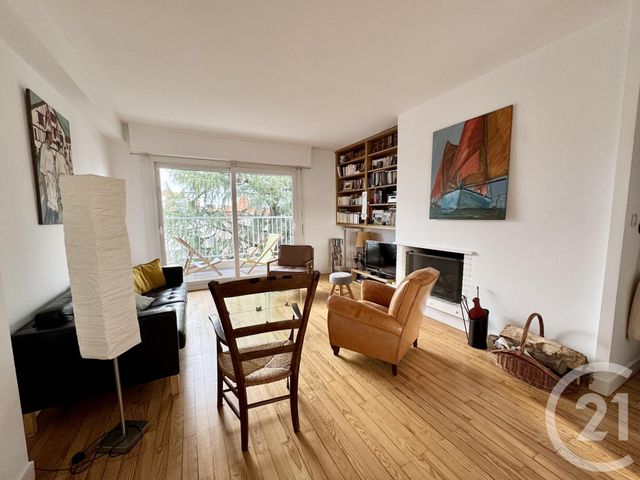 Appartement T4 à vendre - 4 pièces - 85.0 m2 - BAYONNE - 64 - AQUITAINE - Century 21 Berritzea