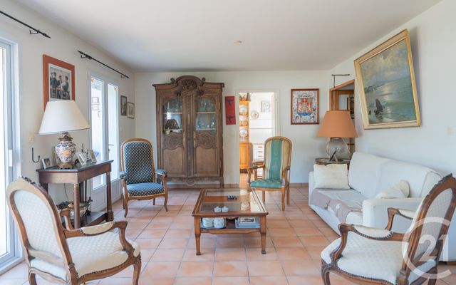 maison à vendre - 5 pièces - 135.02 m2 - ARCANGUES - 64 - AQUITAINE - Century 21 Berritzea