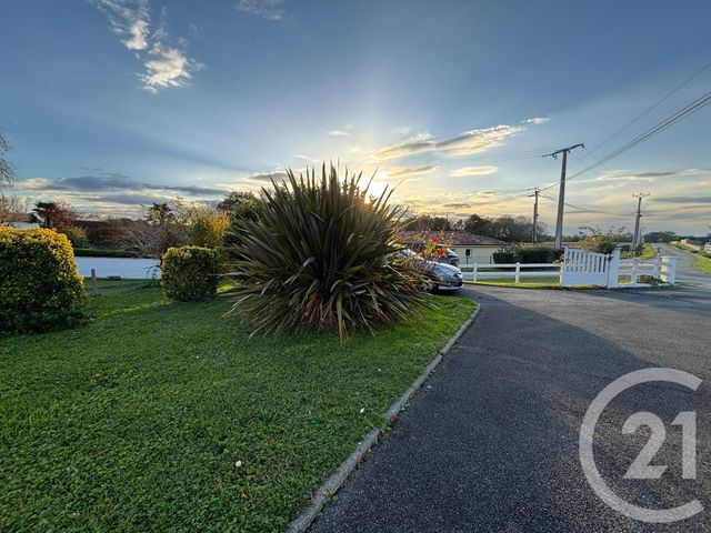 maison à vendre - 7 pièces - 184.0 m2 - ST ANDRE DE SEIGNANX - 40 - AQUITAINE - Century 21 Berritzea